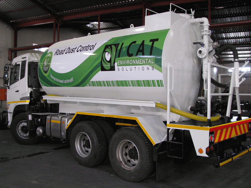 Dust suppression tanker