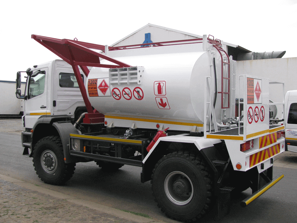 Diesel tanker ROPS