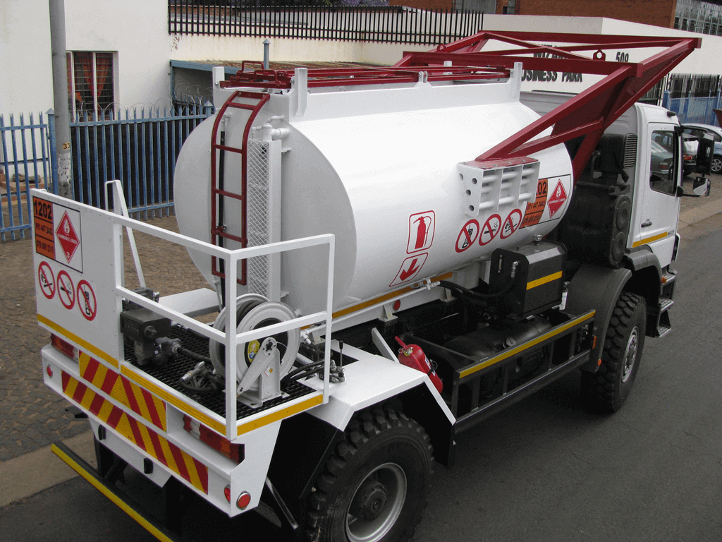 Diesel tanker ROPS